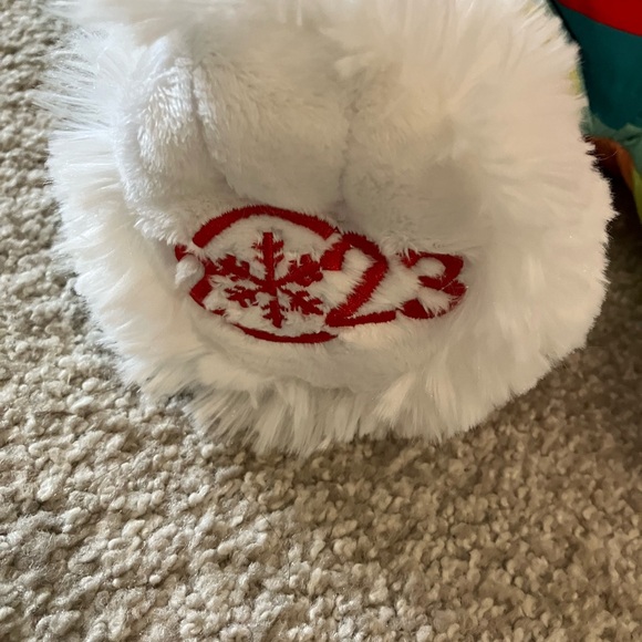 Snowflake Teddy Plush 2023 / 18” Girl Holiday Ski - Picture 7 of 7